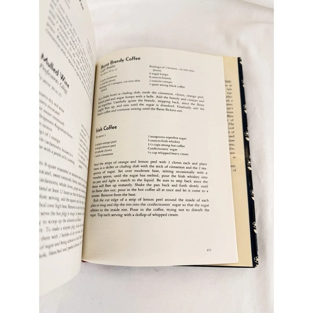 Cookbook Time-Life‎ International Cookbook 1977 First Edition HC Recipes